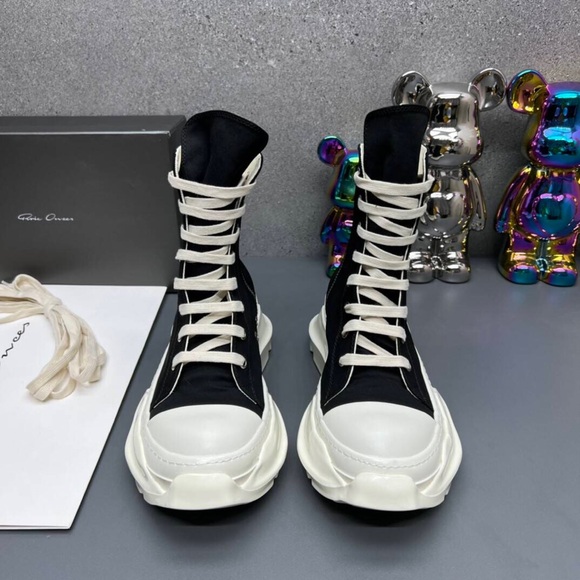 Rick Owens Black and White High-Top Sneakers - Picture 2 of 9